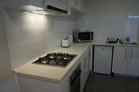 Escape 2 Exmouth - Accommodation Gladstone 12