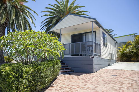 Karrinyup Waters Resort - Accommodation Gladstone 36