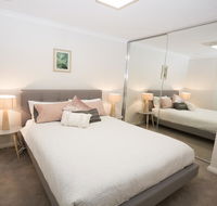 Lakeview Apartments - Accommodation Gladstone