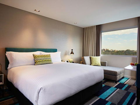 Crown Promenade Perth - Accommodation Gladstone 17