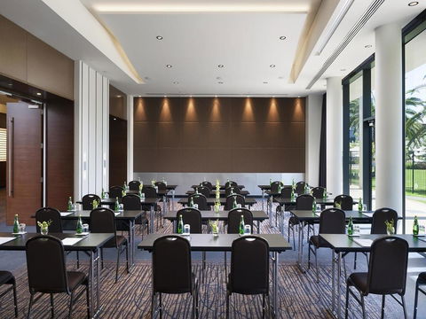 Crown Promenade Perth - Accommodation Gladstone 20