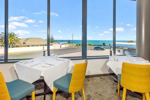 Mantra Bunbury - Accommodation Gladstone 10