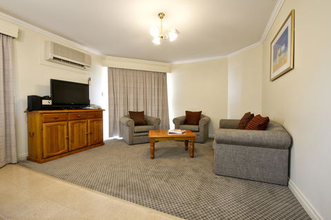 Abbey Beach Resort - Accommodation Gladstone 11