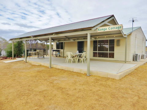 Kanga Cottage - Accommodation Gladstone 0