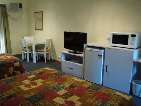 Dunsborough Central Motel - Accommodation Gladstone 8