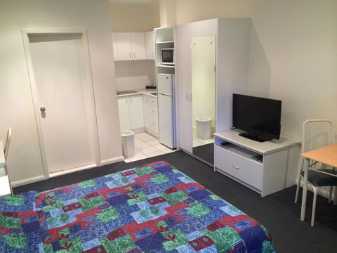 Dunsborough Central Motel - Accommodation Gladstone 33