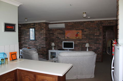 Christina's@Denmark - Accommodation Gladstone 7