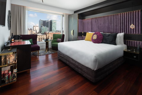 QT Perth - Accommodation Gladstone 1