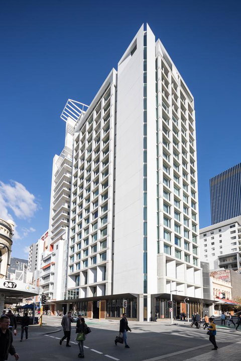 QT Perth - Accommodation Gladstone 7