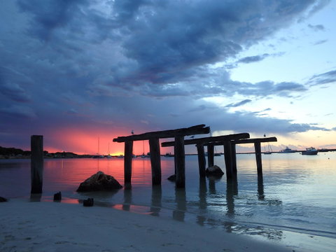 Lazy Lobster Holiday Units & Chalets - Accommodation Gladstone 35