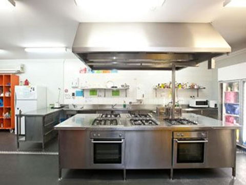 The Emperors Crown Hostel - Accommodation Gladstone 32
