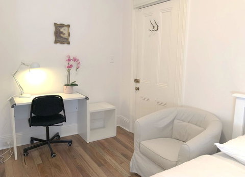 Stunning Terrace In Centennial Park - Accommodation Gladstone 4