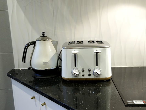 Stunning Terrace In Centennial Park - Accommodation Gladstone 16