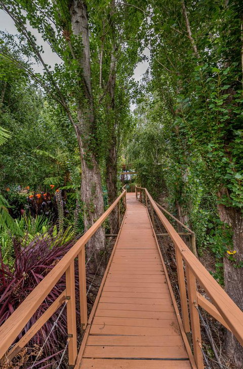 Chimes Spa Retreat - Accommodation Gladstone 25