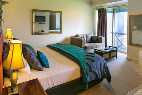 Chimes Spa Retreat - Accommodation Gladstone 42