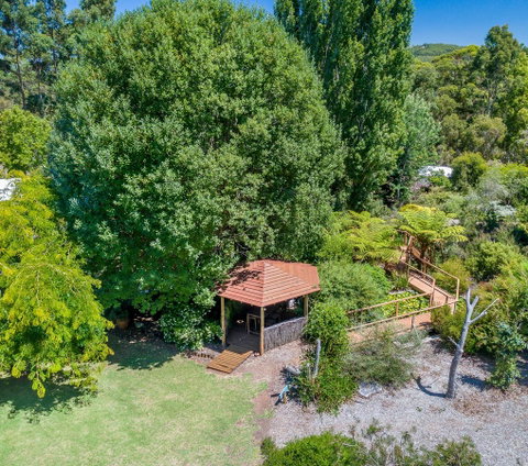 Chimes Spa Retreat - Accommodation Gladstone 7