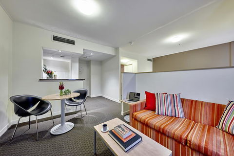 Ibis Perth - Accommodation Gladstone 3