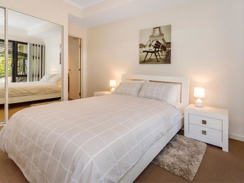 Home Apartment - Perth City Centre - Free WiFi - Accommodation Gladstone 8