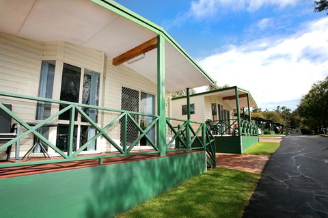 Riverview Tourist Park - Accommodation Gladstone 0