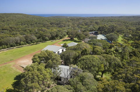 Karriview Margaret River - Accommodation Gladstone 33