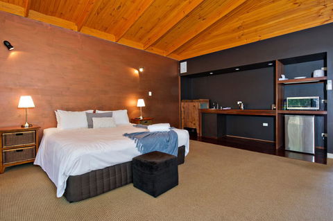 Karriview Margaret River - Accommodation Gladstone 19