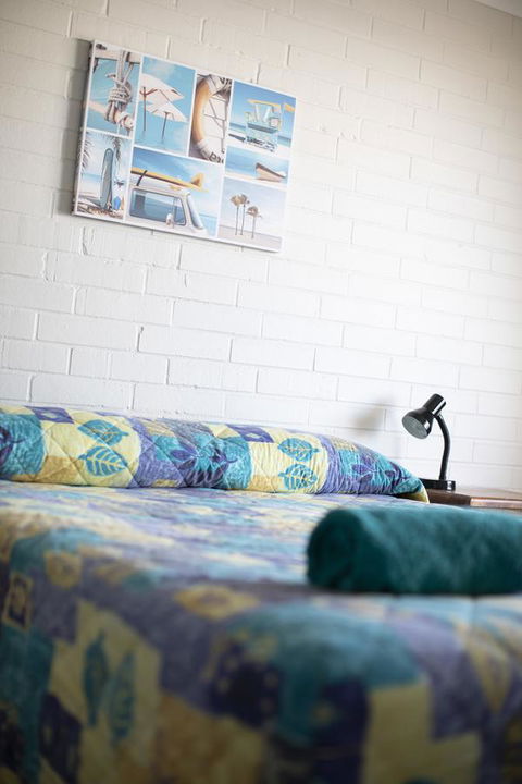 Shark Bay Seafront Apartments - Accommodation Gladstone 40