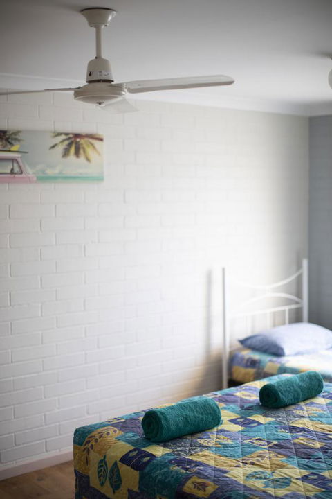 Shark Bay Seafront Apartments - Accommodation Gladstone 17