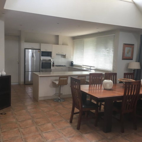 Grapevines Boutique Accommodation - Accommodation Gladstone 3