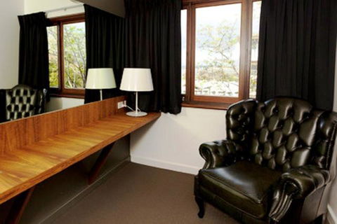 Riverview On Mount Street - Accommodation Gladstone 13
