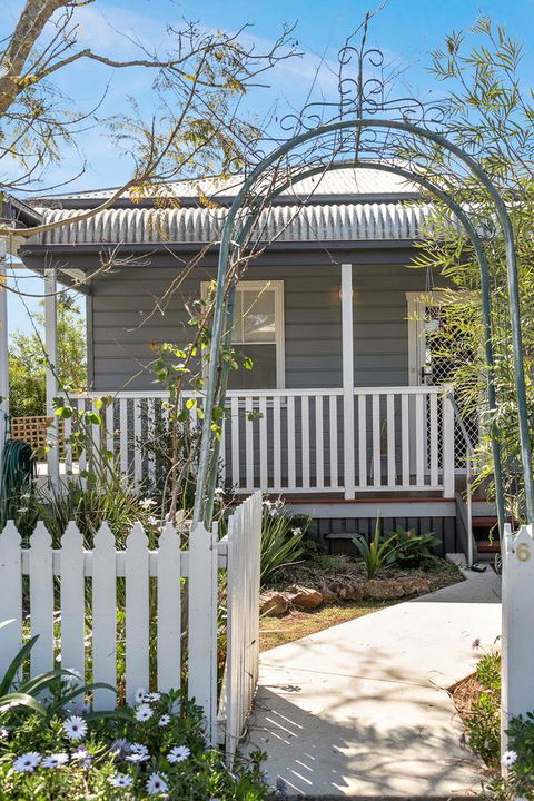 Lavender Cottage - Accommodation Gladstone 1