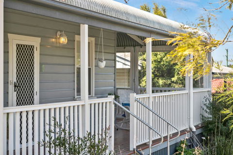 Lavender Cottage - Accommodation Gladstone 2