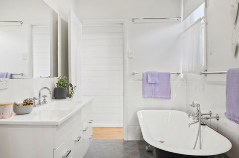 Lavender Cottage - Accommodation Gladstone 15