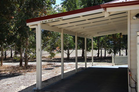 Sapphire Chalets, Augusta - Accommodation Gladstone 7