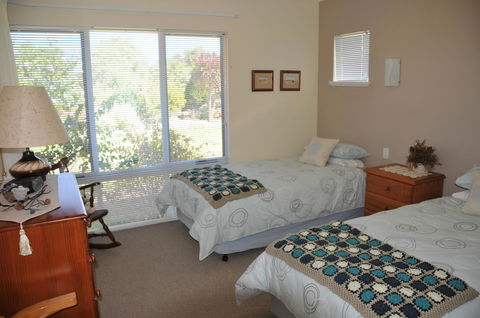 Glenelg On King Bed & Breakfast - Accommodation Gladstone 27