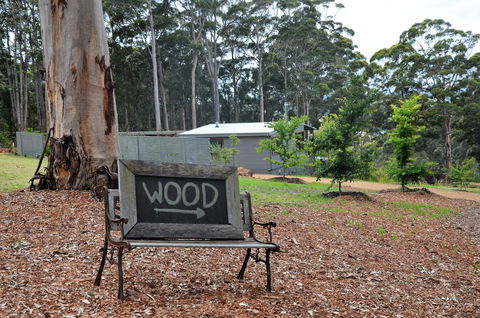 The Floating Forest - Accommodation Gladstone 11