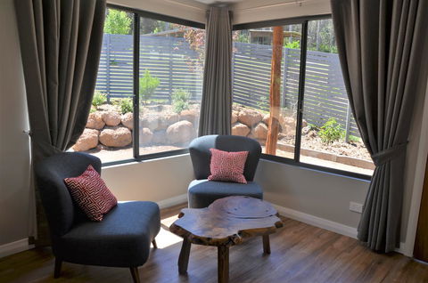 The Floating Forest - Accommodation Gladstone 7