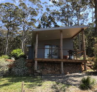The Floating Forest Retreat - Accommodation Gladstone