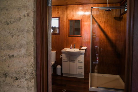 The Floating Forest - Accommodation Gladstone 28