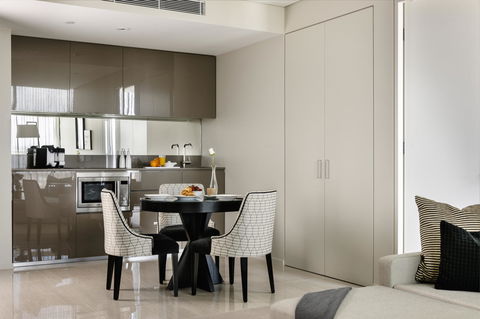 Fraser Suites Perth - Accommodation Gladstone 6