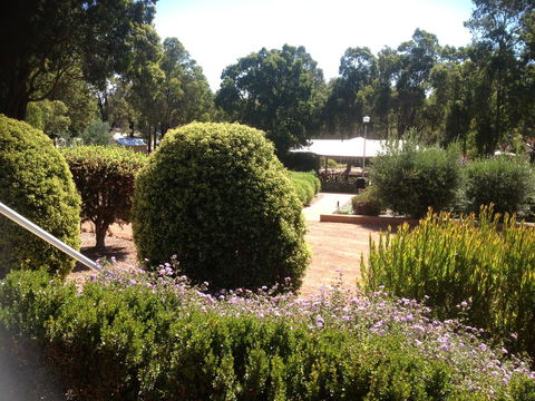 Travellers Rest Motel - Accommodation Gladstone 13