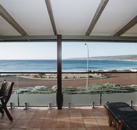 Canal Rocks Beachfront Apartments - Accommodation Gladstone
