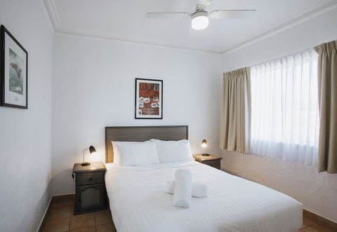 Canal Rocks Beachfront Apartments - Accommodation Gladstone 7