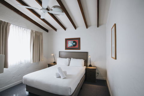Canal Rocks Beachfront Apartments - Accommodation Gladstone 14