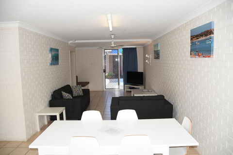 Kalbarri Seafront Villas - Accommodation Gladstone 25