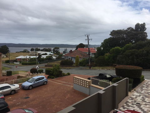 Mill View Link - Accommodation Gladstone 24