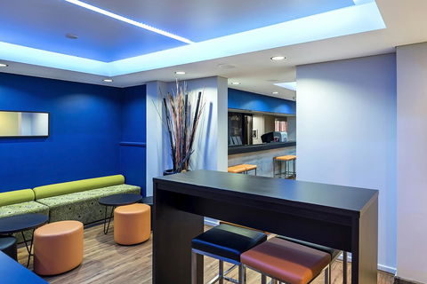 Quality Hotel Ambassador Perth - Accommodation Gladstone 17