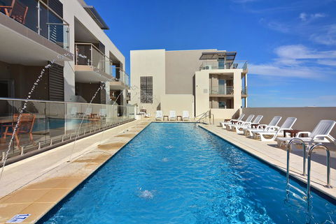Bunbury Seaview Apartments - Accommodation Gladstone 4