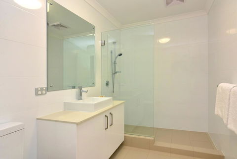 Bunbury Seaview Apartments - Accommodation Gladstone 8