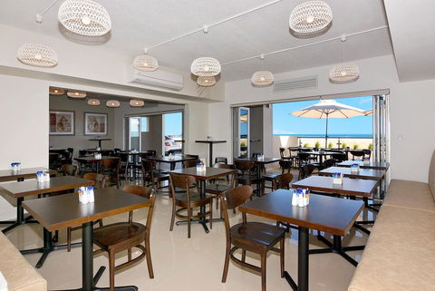 Bunbury Seaview Apartments - Accommodation Gladstone 31