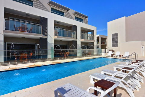 Bunbury Seaview Apartments - Accommodation Gladstone 21